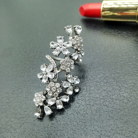 Silver Rhinestone Flower Ring - Picture 4 of 6